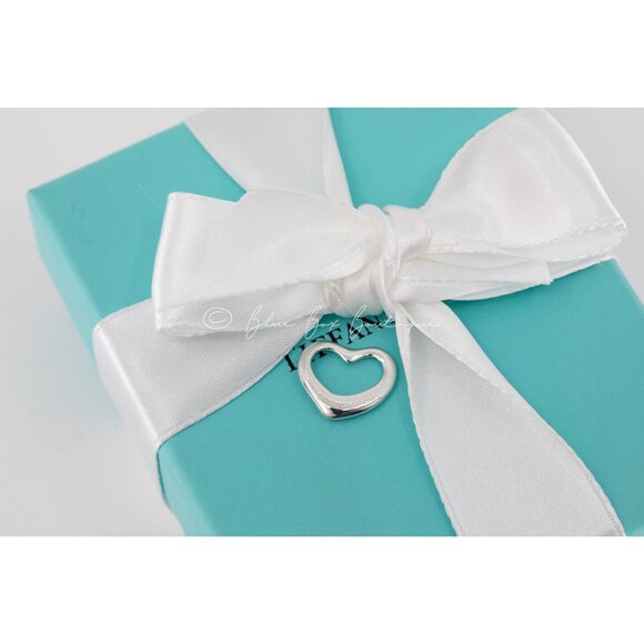 Tiffany & Co. Open Heart Charm Pendant Elsa Peretti Vintage Small 15mm in Silver - Picture 5 of 7